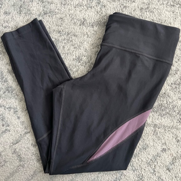 NWT UNDER ARMOUR | HeatGear Fitted Leggings - Picture 4 of 10